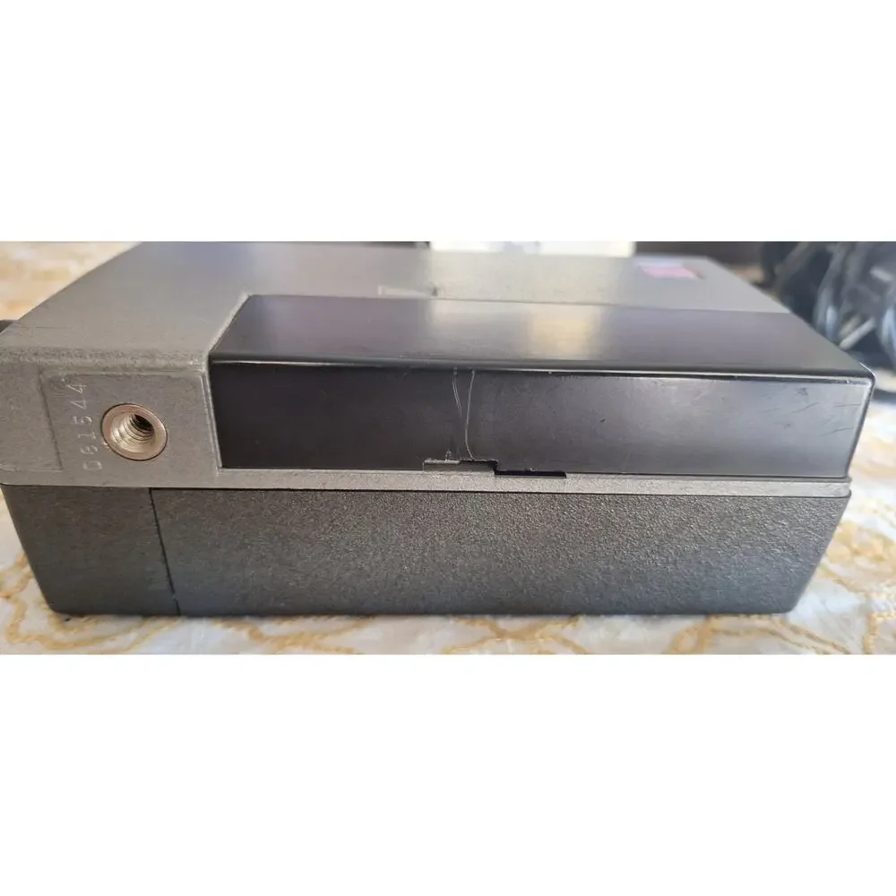 Kodak Instamatic M4 movie camera & Kodak Instamatic movie light model 1 w/ case